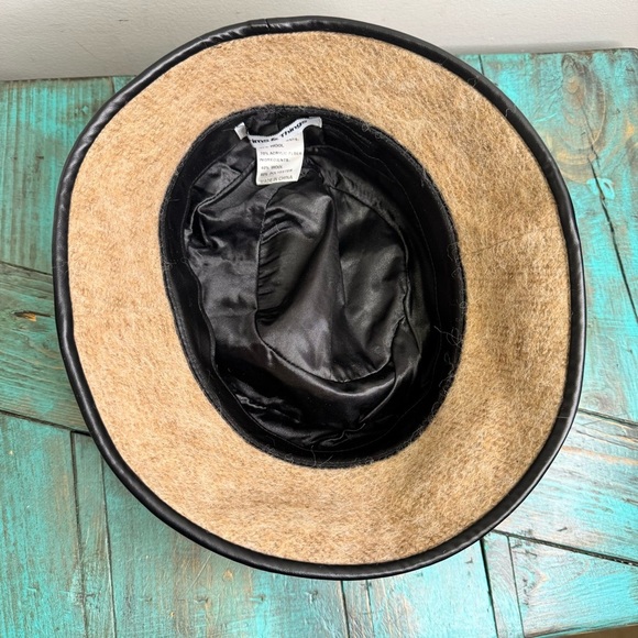 Brims & Things Woolen Bound Edge Cloche - Picture 7 of 10